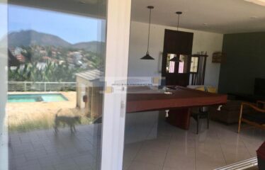 Excelente casa com maravilhosa vista panorâmica!