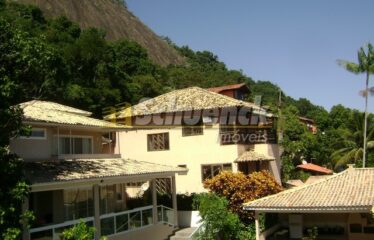 Casa duplex de Condomínio em Itaipu!