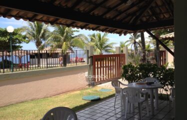 Casa duplex em condomínio Frente a Praia de Camboinhas