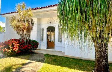 Casa na quadra da praia de Piratininga